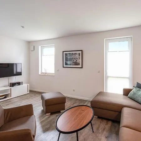 Stunning In Rechlin With Wifi *